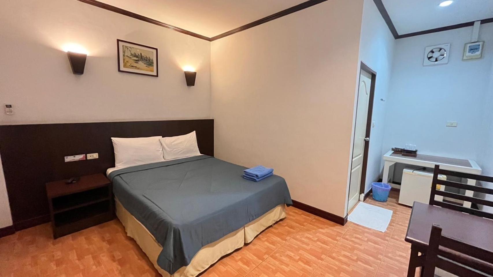 The Orchid House Hotel Nong Kung Yai Exterior photo